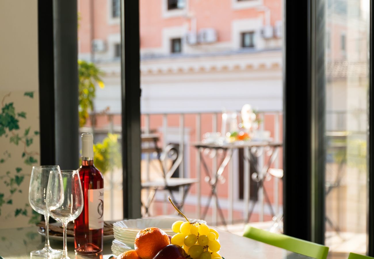 Apartment in Rome - Lovely Apartment with Terrace Rome City Center