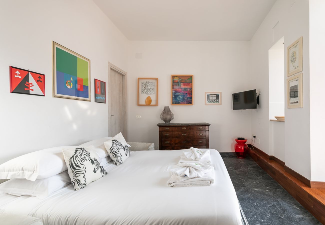 Apartment in Rome - Lovely Apartment with Terrace Rome City Center