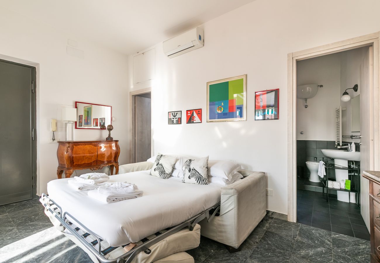 Apartment in Rome - Lovely Apartment with Terrace Rome City Center