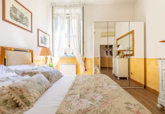 Apartment in Roma - Cozy & Chic 2BR Apt near Campo de’ Fiori/Navona Apartment in Roma - Cozy & Chic 2BR Apt near Campo de’ Fiori/Navona
