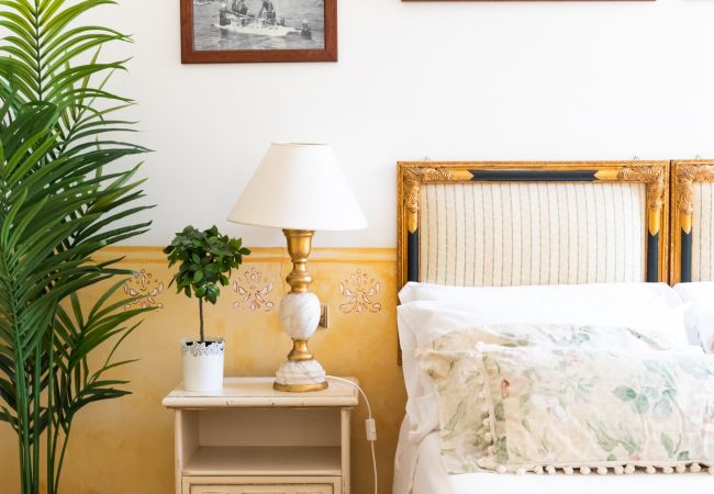 Apartment in Roma - Cozy & Chic 2BR Apt near Campo de’ Fiori/Navona Apartment in Roma - Cozy & Chic 2BR Apt near Campo de’ Fiori/Navona