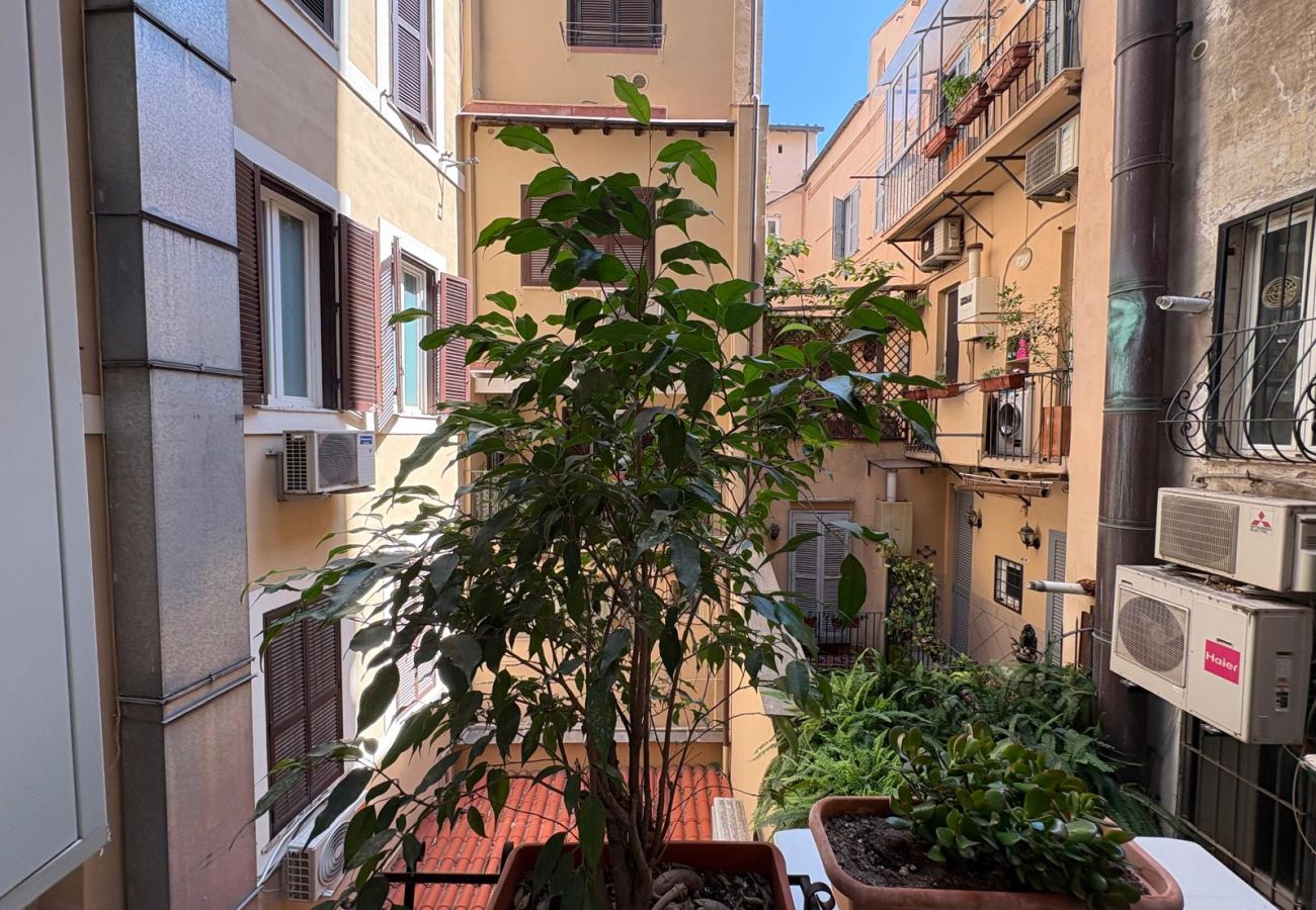 Apartment in Rome - Cozy & Chic Family Apt near Campo de’ Fiori/Navona