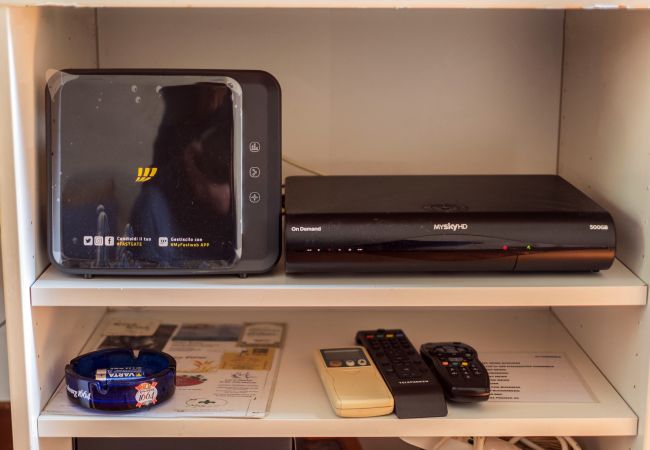 Apartment in Roma - Family 2 BR Colosseum Charming + Small Balcony Apartment in Roma - Family 2 BR Colosseum Charming + Small Balcony