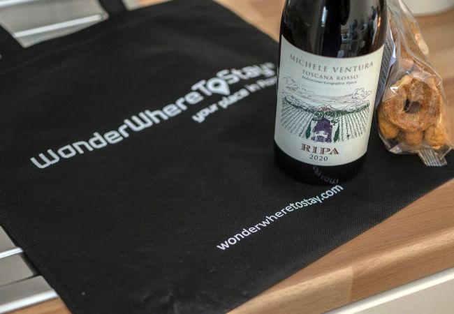 Apartment in Roma - Family 2 BR Colosseum Charming + Small Balcony Apartment in Roma - Family 2 BR Colosseum Charming + Small Balcony