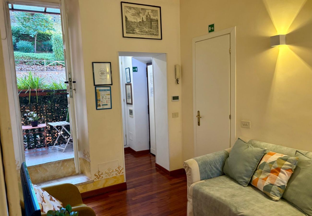 Apartment in Rome - Family 2 BR Colosseum Charming + Small Balcony