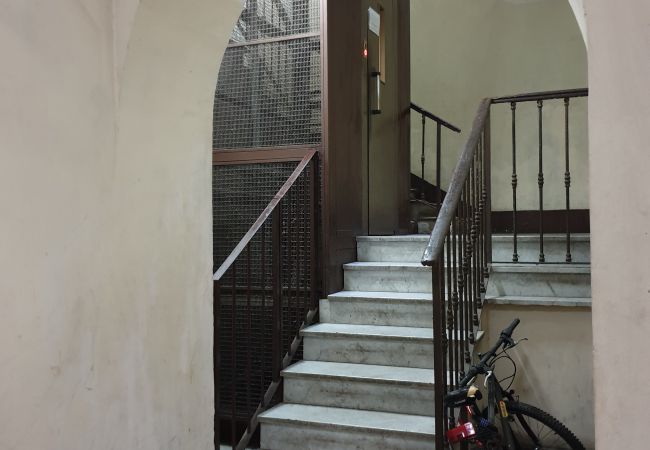 Apartment in Roma - Cozy and Comfy Apartment at Esquilino Apartment in Roma - Cozy and Comfy Apartment at Esquilino