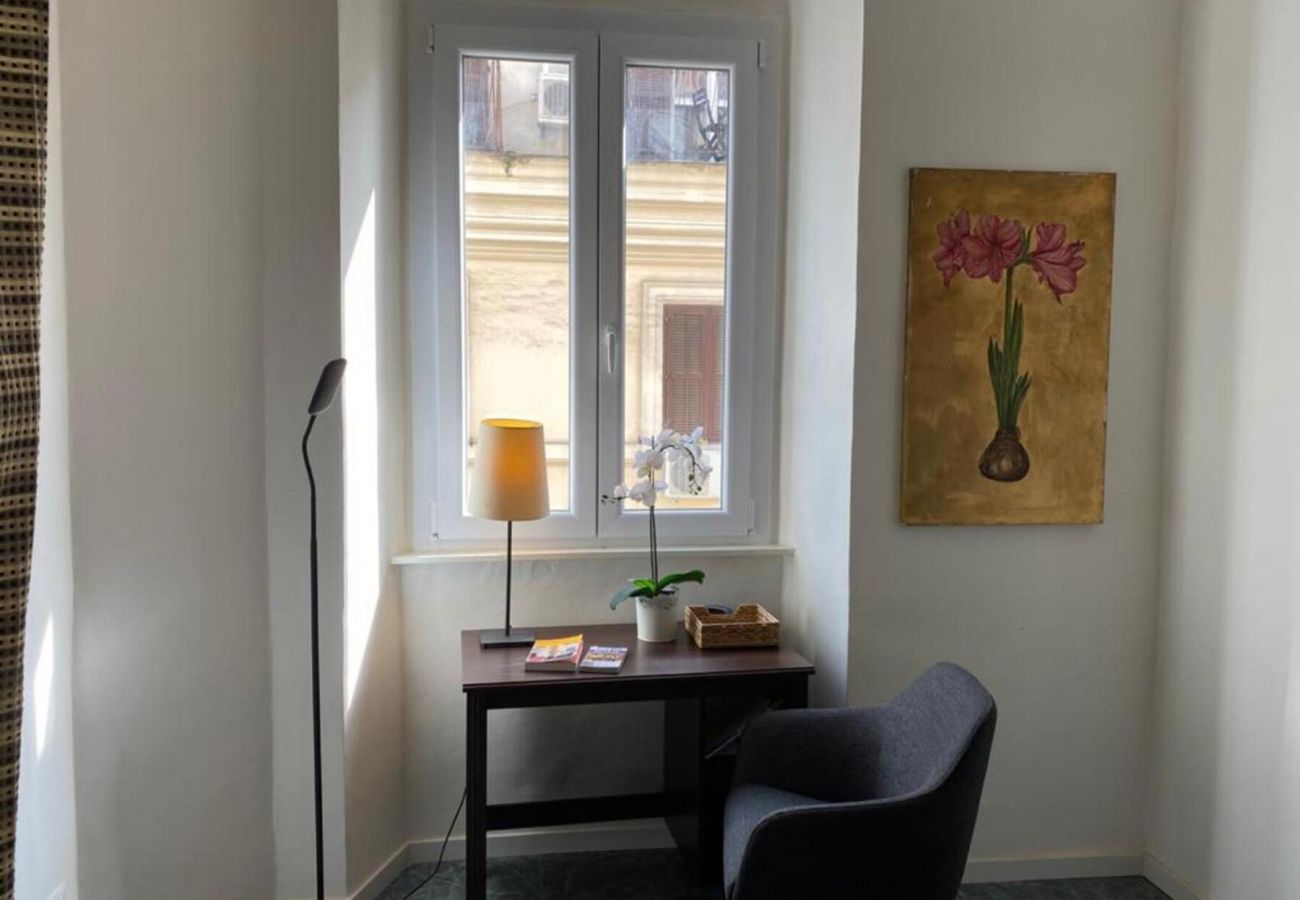 Apartment in Rome - Cozy and Comfy Apartment at Esquilino
