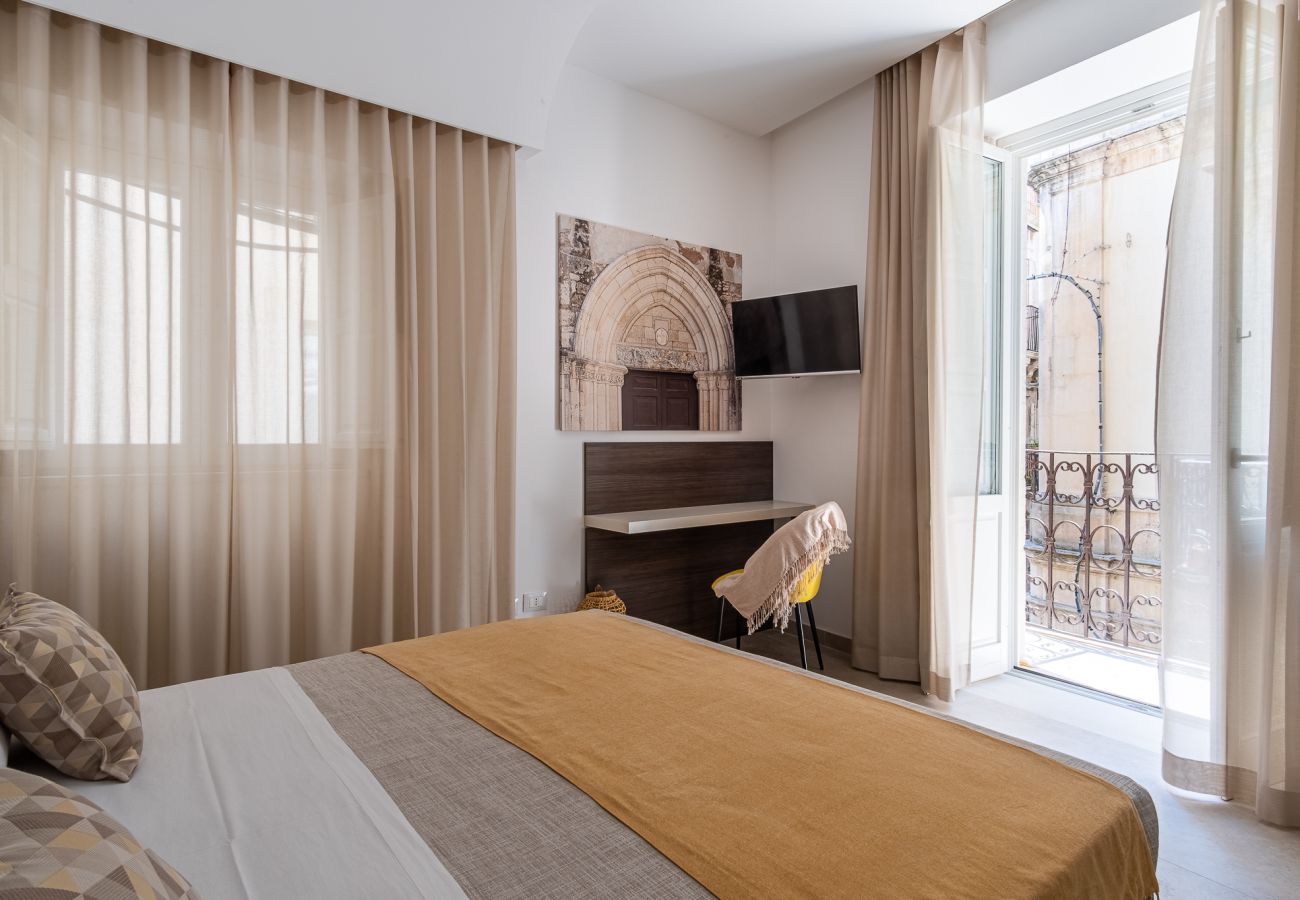 Apartment in Syracuse - Palazzo Amalitania apartment 2