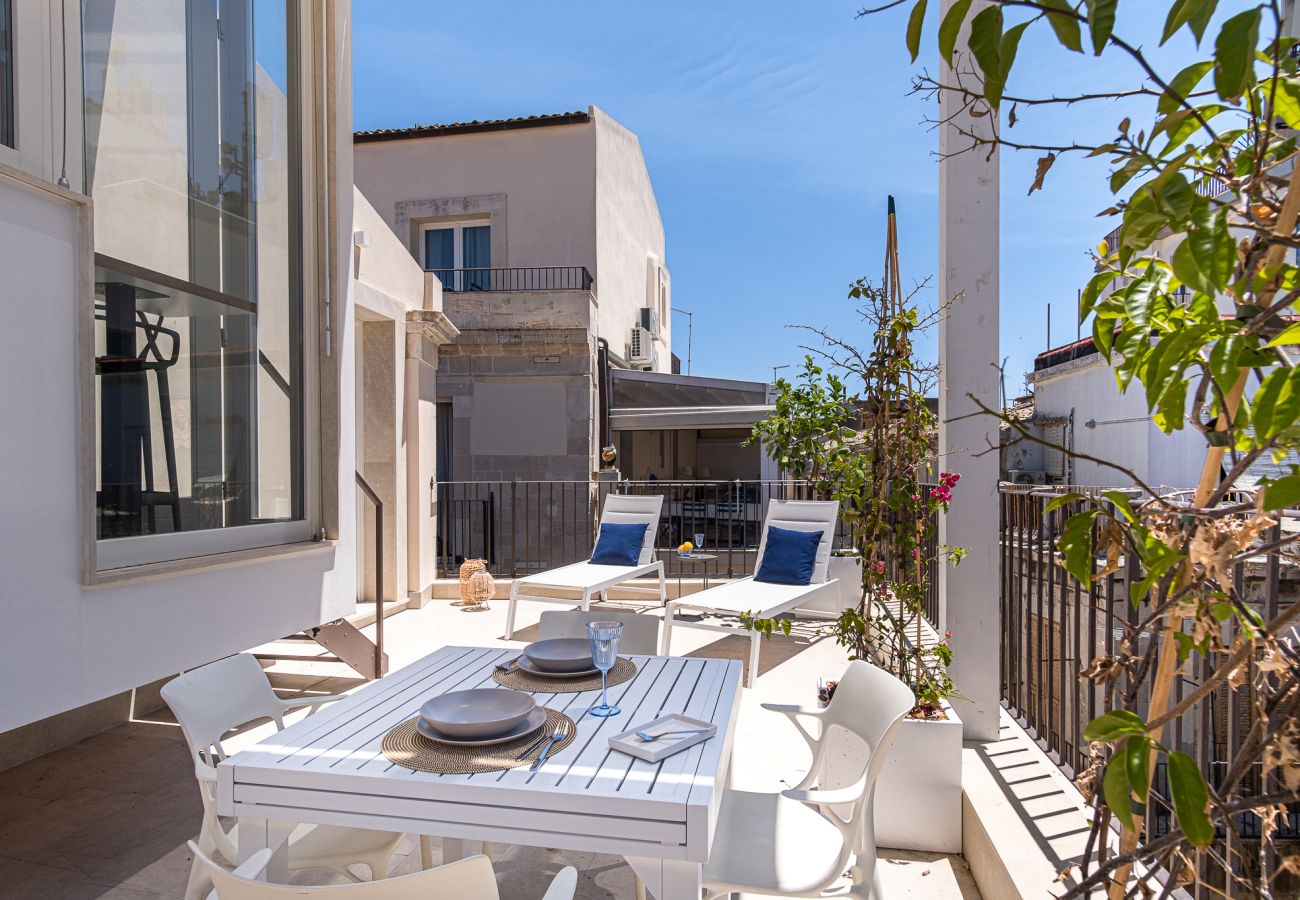 Apartment in Syracuse - Palazzo Amalfitania  Attico