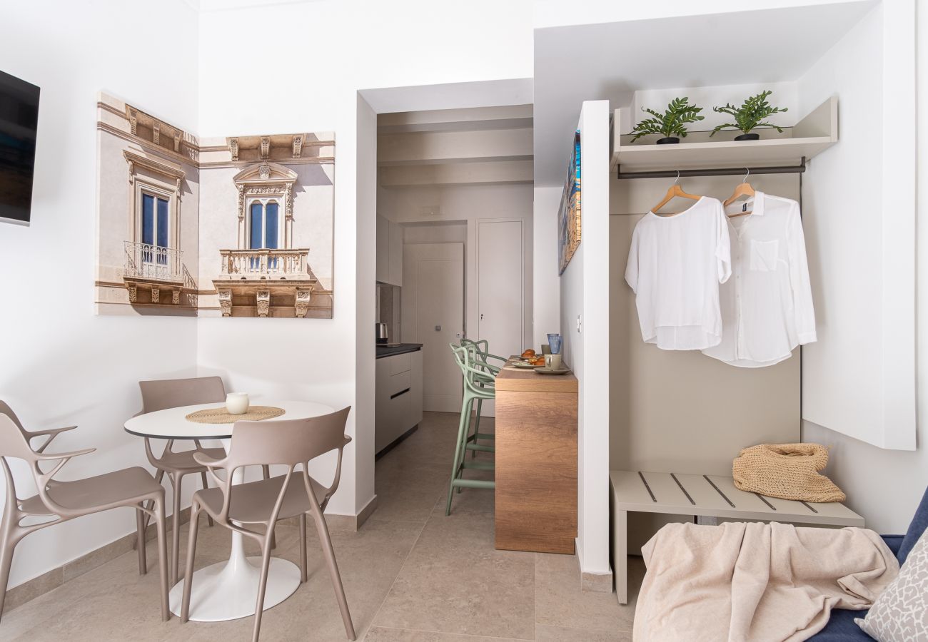 Apartment in Syracuse - Palazzo Amalfitania appartamento  3