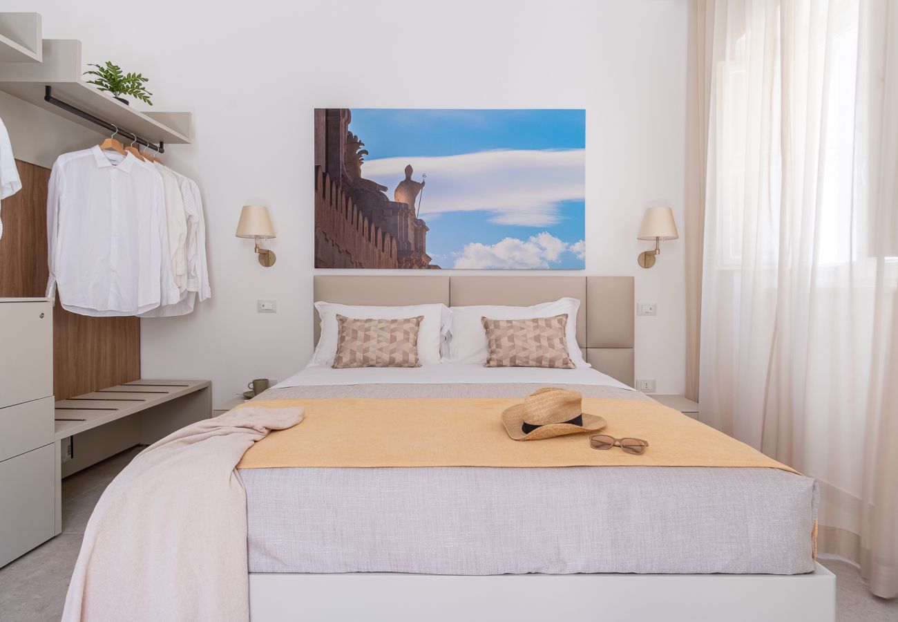 Apartment in Syracuse - Palazzo Amalfitania apartament 4