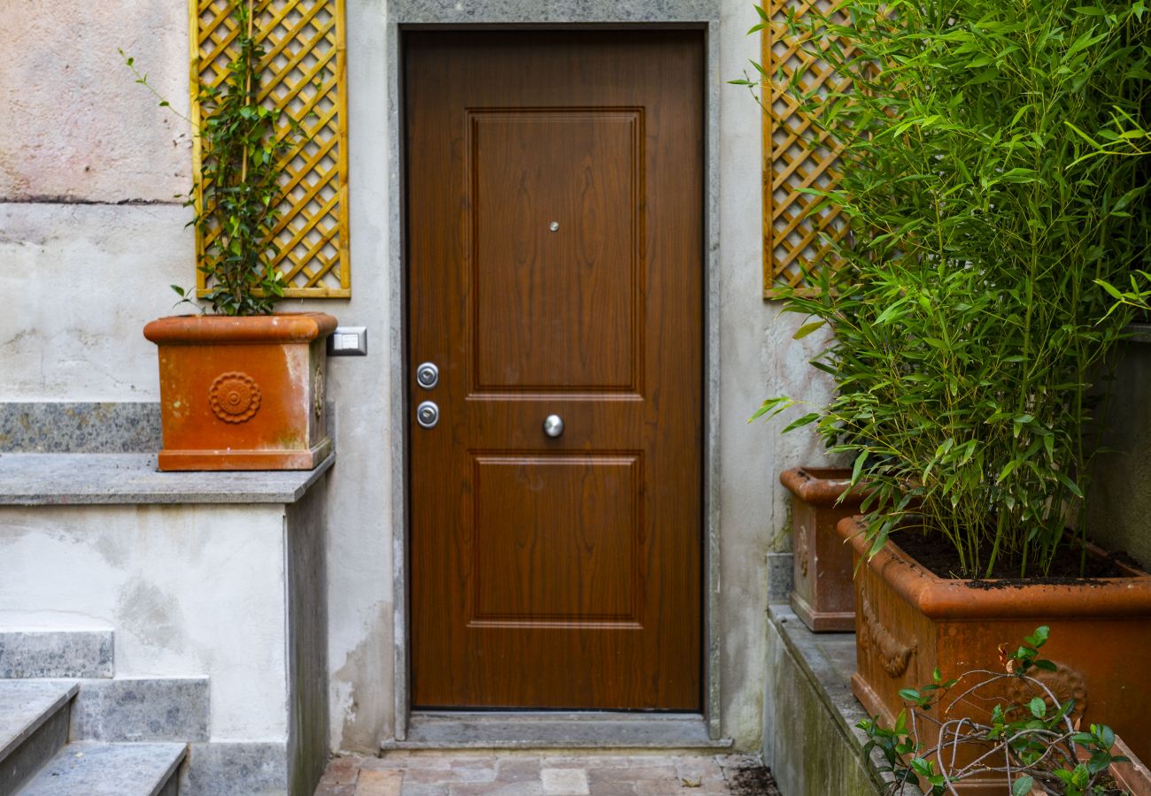 Apartment in Rome - Amazing House with Swimming Pool