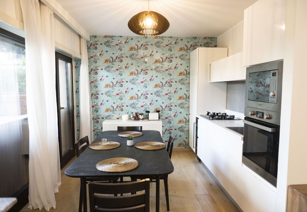 Apartment in Rome - Amazing House with Swimming Pool