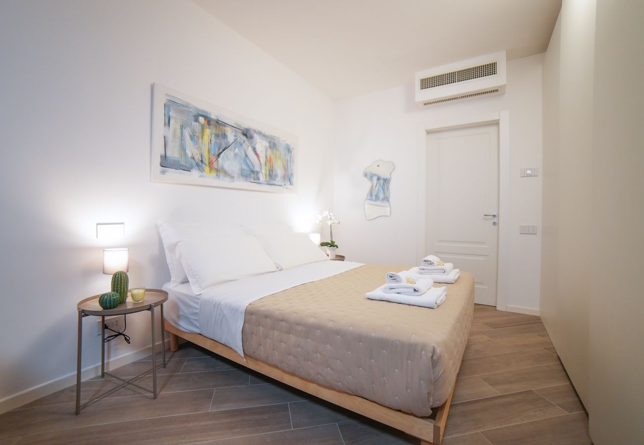 Studio in Rome - Trastevere Romantic, Chic and Smart Loft