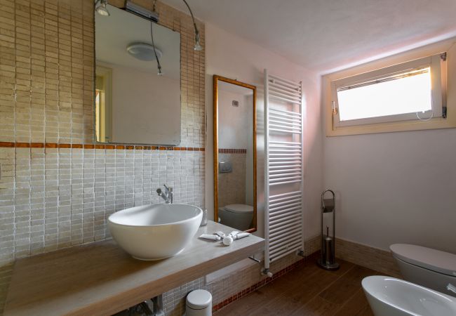 Apartment in Burano - Wondrous Palazzetto 1619 in Magical Burano Island Apartment in Burano - Wondrous Palazzetto 1619 in Magical Burano Island