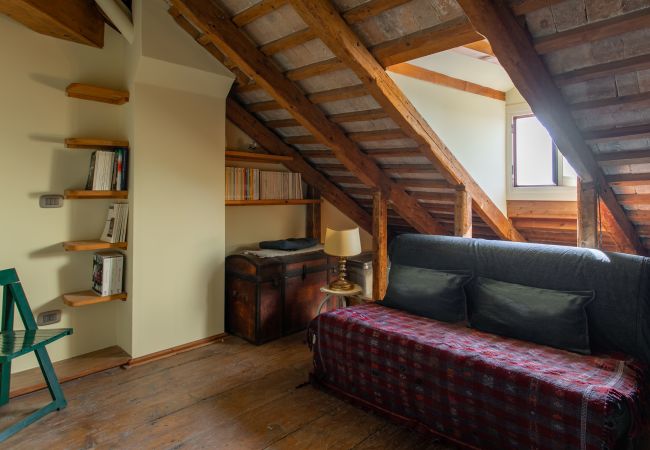 Apartment in Burano - Wondrous Palazzetto 1619 in Magical Burano Island Apartment in Burano - Wondrous Palazzetto 1619 in Magical Burano Island