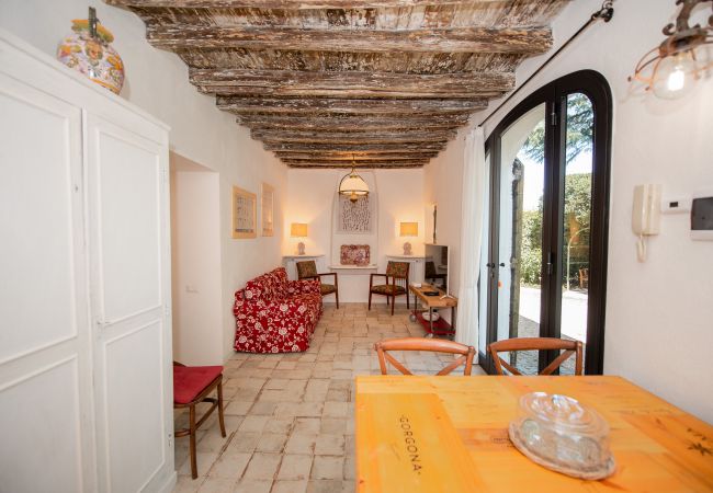 Villa in Rocca di Papa - Enchanting Family Country House near Rome Villa in Rocca di Papa - Enchanting Family Country House near Rome