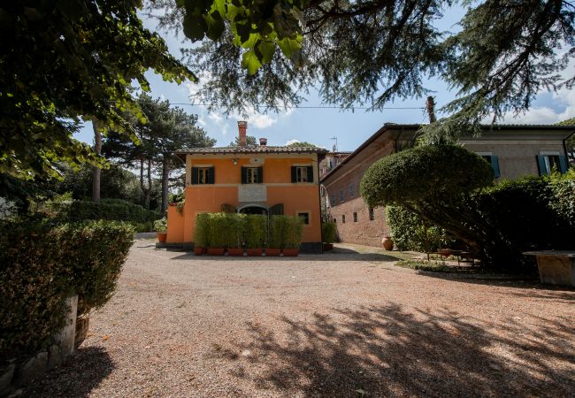 Villa in Rocca di Papa - Enchanting Family Country House near Rome Villa in Rocca di Papa - Enchanting Family Country House near Rome