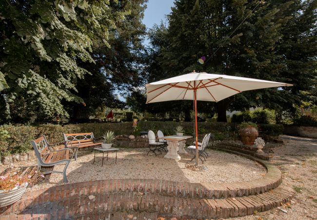 Villa in Rocca di Papa - Elegant & Charming Family Country House near Rome Villa in Rocca di Papa - Elegant & Charming Family Country House near Rome