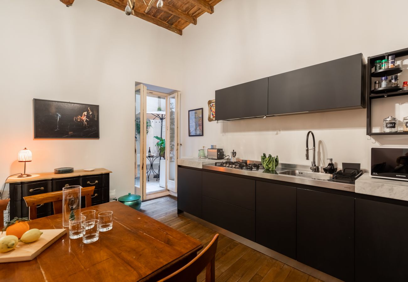 Apartment in Rome - Chic and Style in Historical Via Giulia