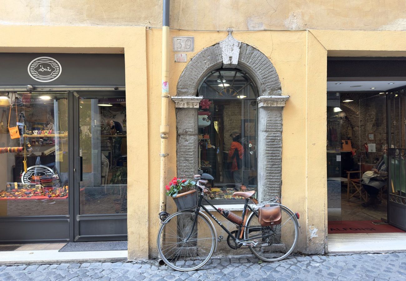 Apartment in Rome - Charm and Style by Campo de' Fiori