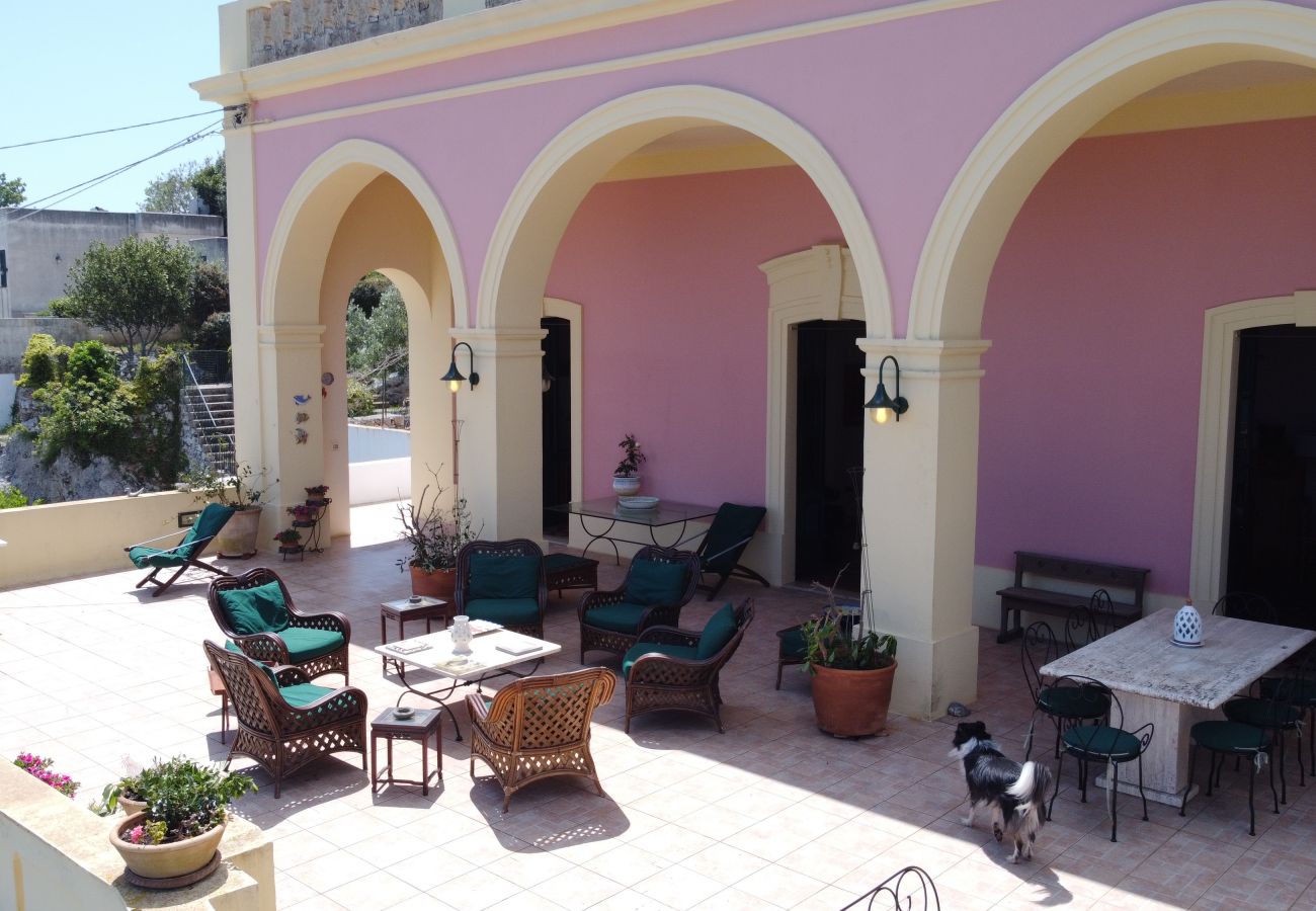 Villa in Tricase porto - Beautiful Terraced Villa by the Sea in Puglia