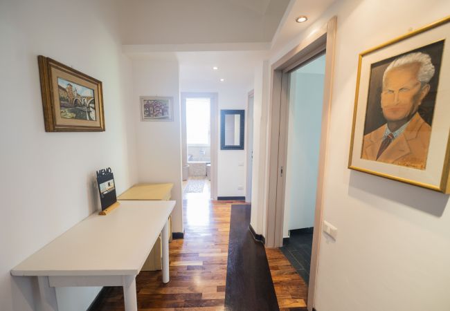 Apartment in Roma - Testaccio Luminous and Large Apartment Apartment in Roma - Testaccio Luminous and Large Apartment