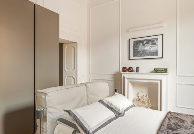 Apartment in Roma - Charm and Style by The Spanish Steps Apartment in Roma - Charm and Style by The Spanish Steps