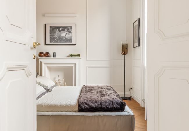 Apartment in Roma - Charm and Style by The Spanish Steps Apartment in Roma - Charm and Style by The Spanish Steps