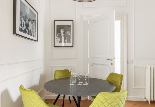 Apartment in Roma - Charm and Style by The Spanish Steps Apartment in Roma - Charm and Style by The Spanish Steps