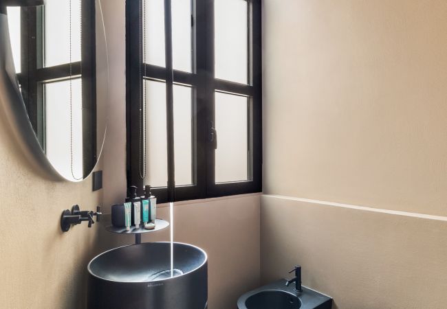 Apartment in Roma - Charm and Style by The Spanish Steps Apartment in Roma - Charm and Style by The Spanish Steps