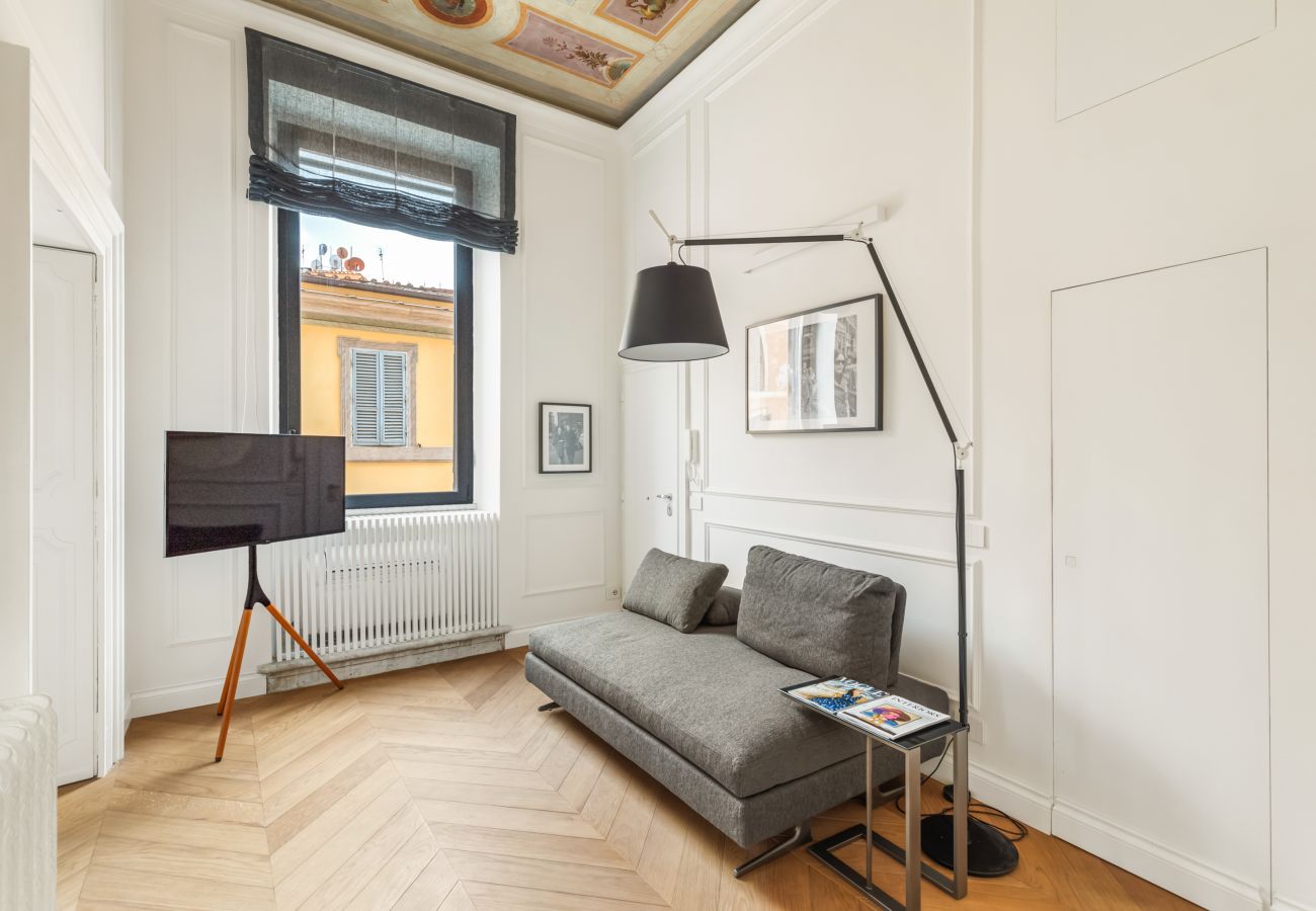 Apartment in Rome - Charm and Style by The Spanish Steps
