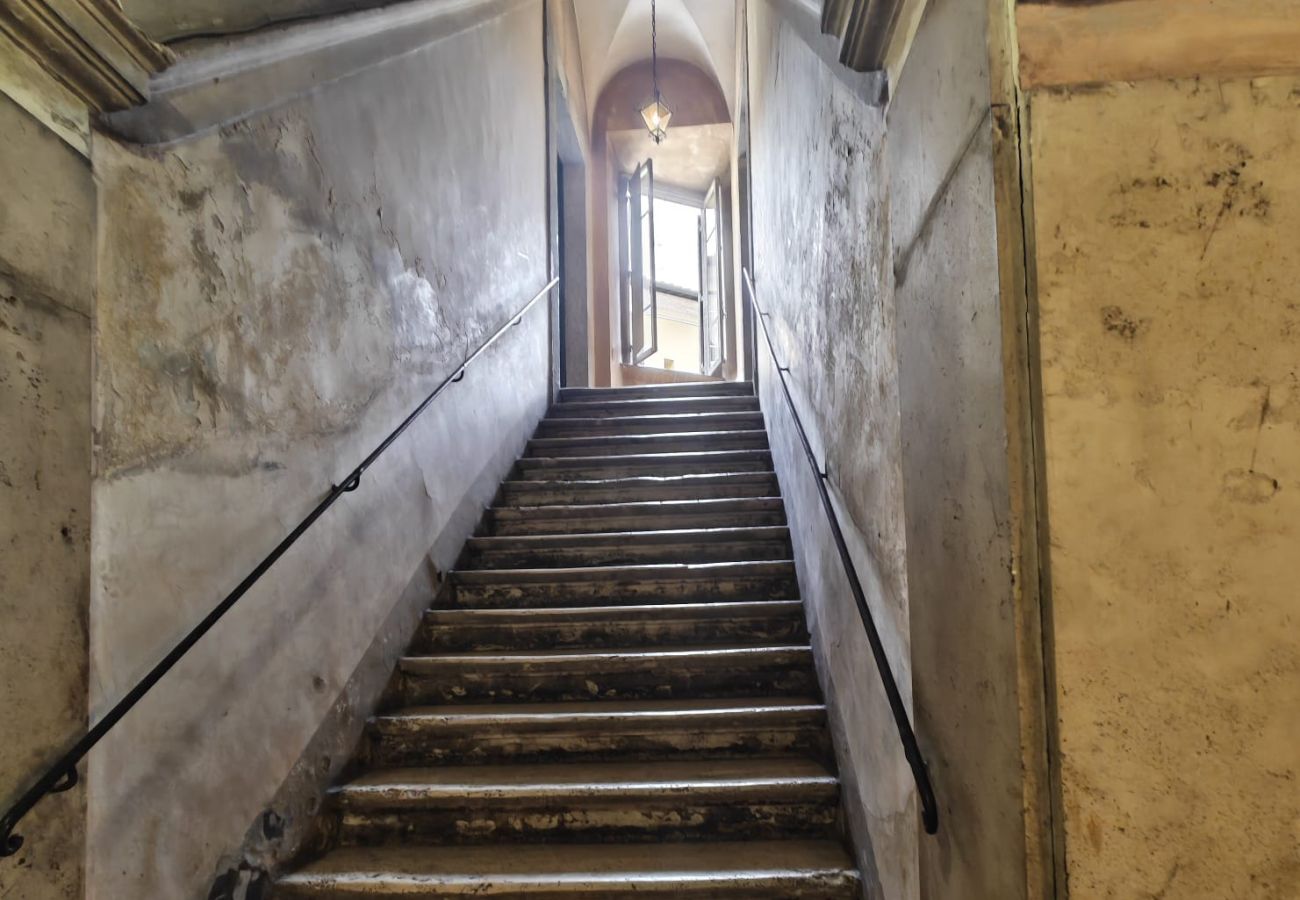 Apartment in Rome - Stylish 2 Bdr Apt with Balcony by Pantheon & Forum