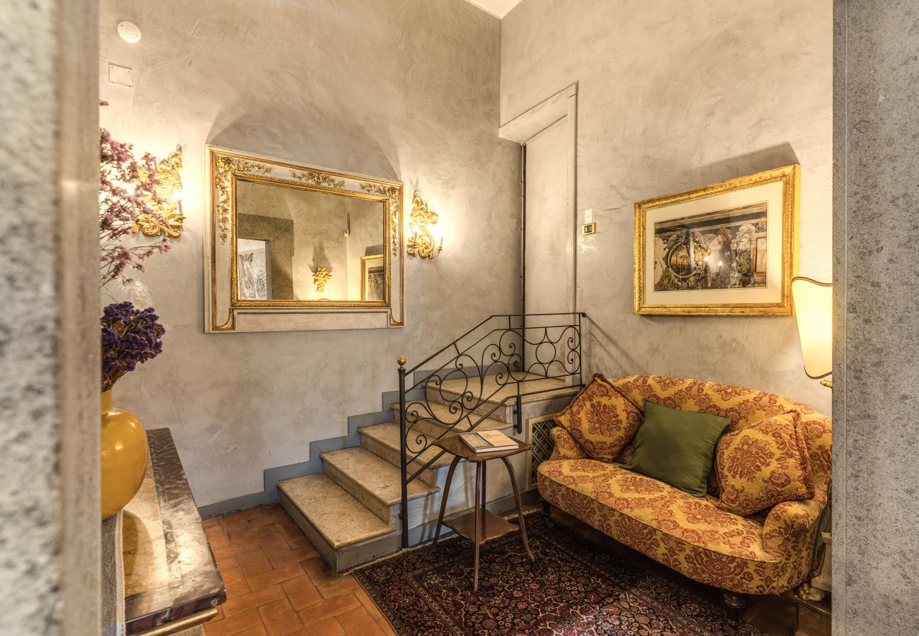 Apartment in Rome - Stylish 2 Bdr Apt with Balcony by Pantheon & Forum