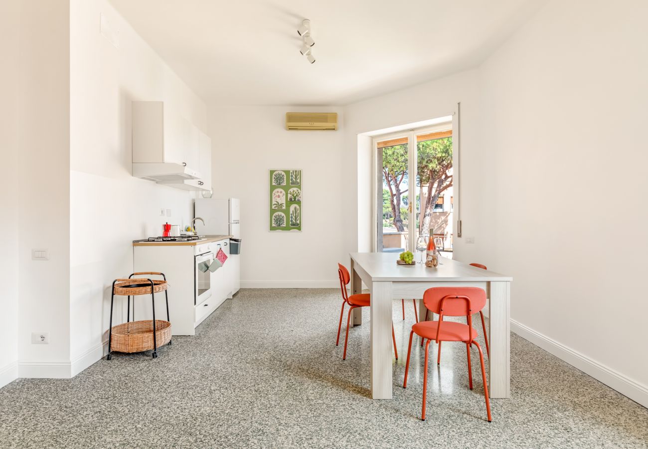 Apartment in Rome - Bright apartment in quiet and green area