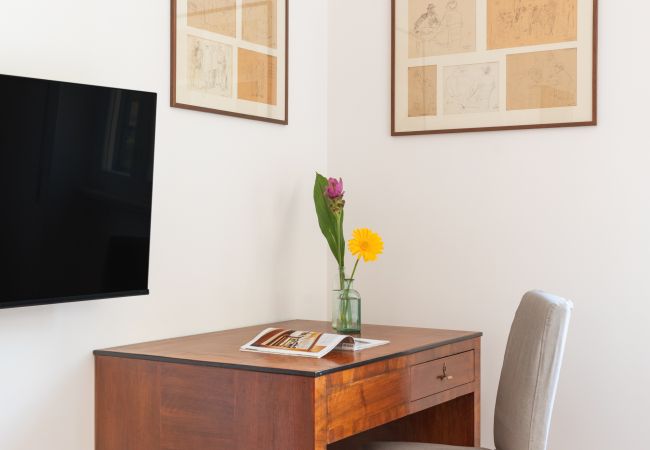 Apartment in Roma - Bright and Spacious 5BR Apartment in Pariol Apartment in Roma - Bright and Spacious 5BR Apartment in Pariol
