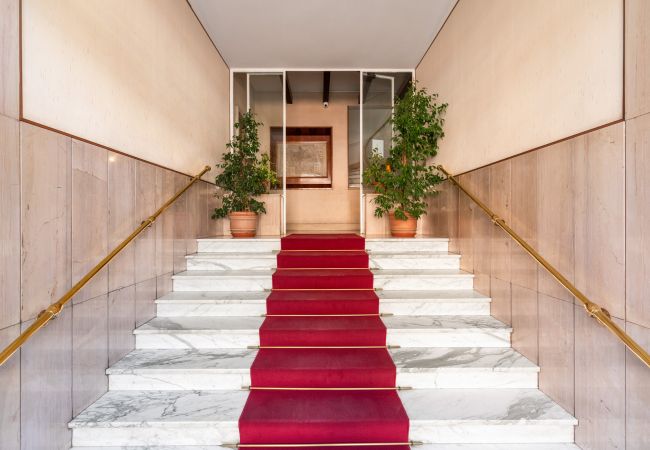 Apartment in Roma - Bright and Spacious 5BR Apartment in Pariol Apartment in Roma - Bright and Spacious 5BR Apartment in Pariol