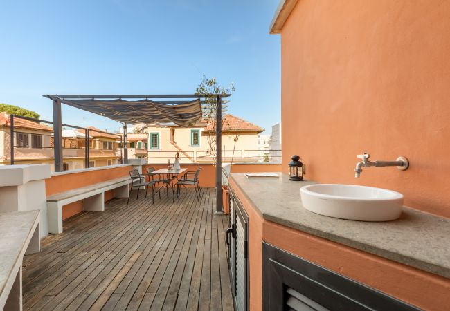 Apartment in Roma - Fantastic Penthouse over the Roman Sky Apartment in Roma - Fantastic Penthouse over the Roman Sky