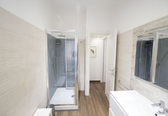 Apartment in Roma - Lovely Design Apartment with Balcony Apartment in Roma - Lovely Design Apartment with Balcony