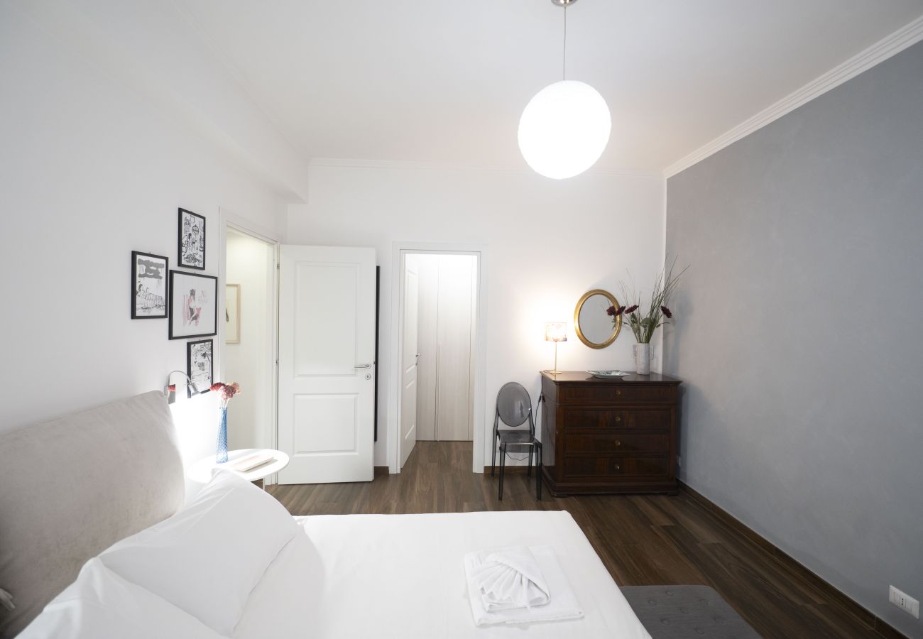 Apartment in Rome - Lovely Design Apartment with Balcony