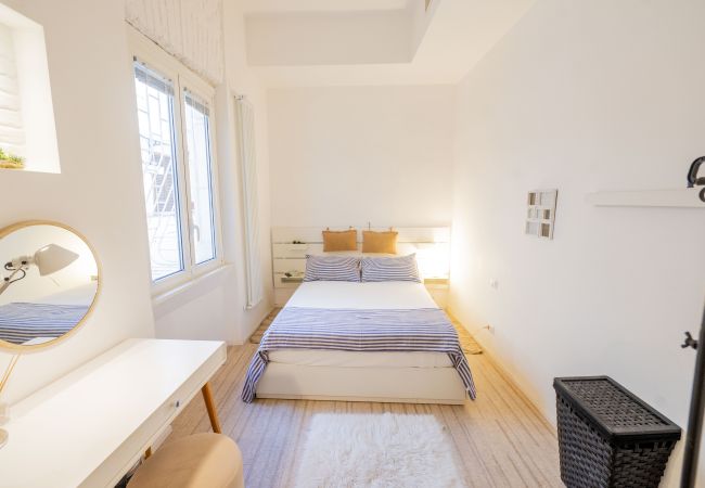 Apartment in Roma - Charming Design Apartment in Vibrant Pigneto Apartment in Roma - Charming Design Apartment in Vibrant Pigneto