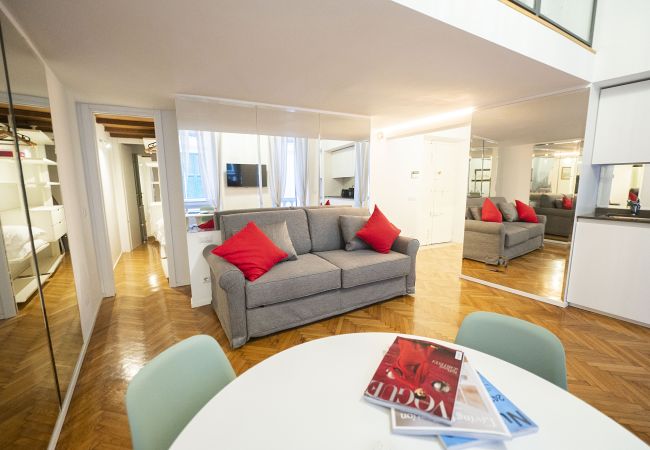 Apartment in Roma - Spanish Steps Romantic Nest with Balcony Apartment in Roma - Spanish Steps Romantic Nest with Balcony