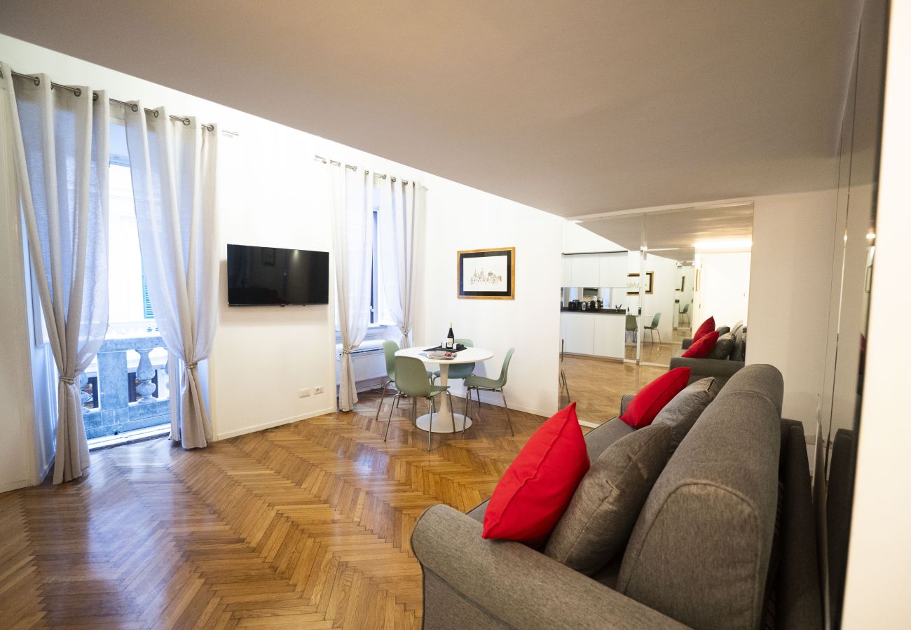 Apartment in Rome - Spanish Steps Romantic Nest