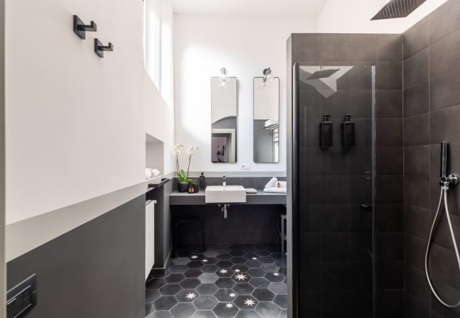 Apartment in Roma - Stunning Rose Trastevere Apartment Apartment in Roma - Stunning Rose Trastevere Apartment