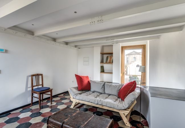 Apartment in Roma - Trastevere Outstanding  4 BR Terraced Apartment Apartment in Roma - Trastevere Outstanding  4 BR Terraced Apartment