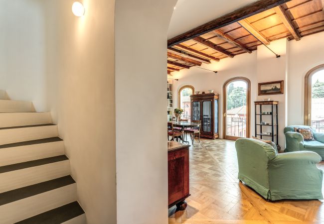 Apartment in Roma - Trastevere Outstanding  4 BR Terraced Apartment Apartment in Roma - Trastevere Outstanding  4 BR Terraced Apartment