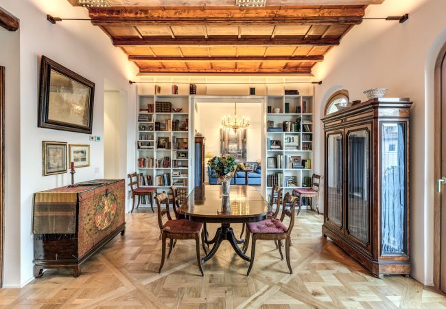 Apartment in Rome - Trastevere Outstanding  4 BR Terraced Apartment