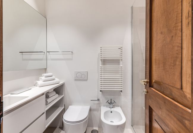 Apartment in Roma - Trastevere Outstanding  4 BR Terraced Apartment Apartment in Roma - Trastevere Outstanding  4 BR Terraced Apartment