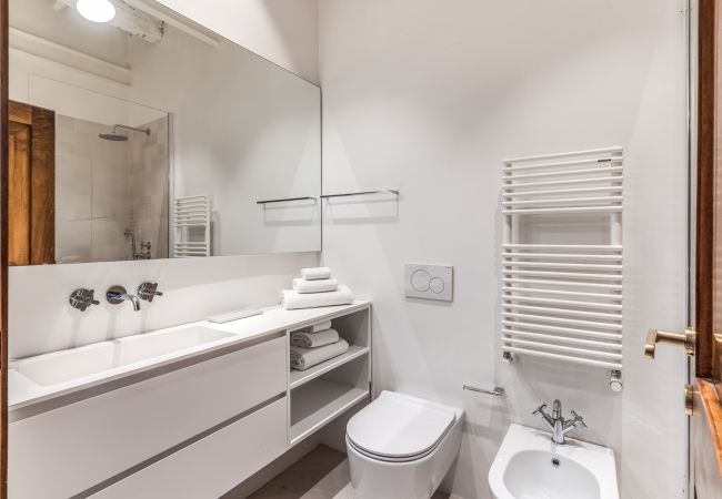 Apartment in Roma - Trastevere Outstanding  4 BR Terraced Apartment Apartment in Roma - Trastevere Outstanding  4 BR Terraced Apartment
