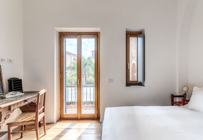 Apartment in Roma - Trastevere Outstanding  4 BR Terraced Apartment Apartment in Roma - Trastevere Outstanding  4 BR Terraced Apartment